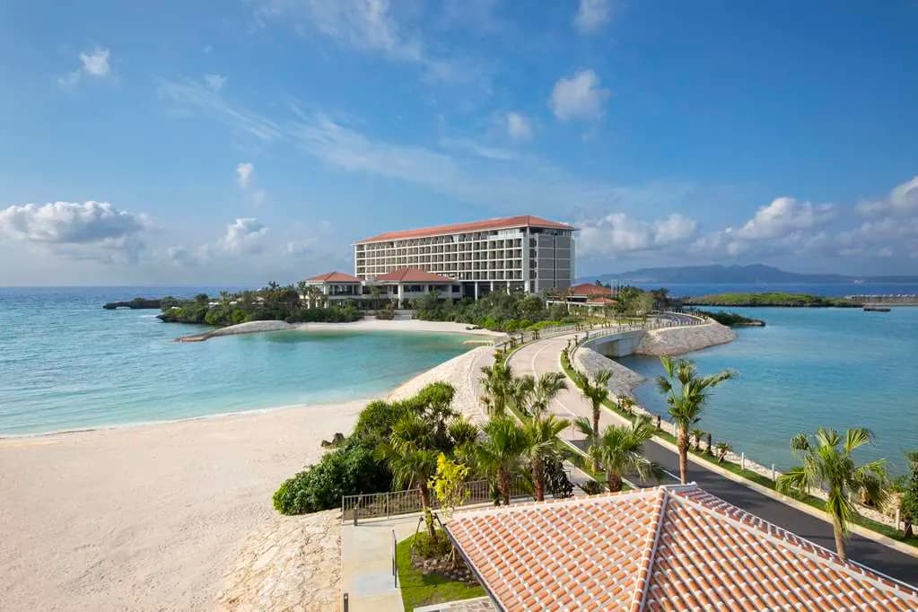 Hyatt Regency Seragaki Island Okinawa: On Site Outdoor/Exterior Exterior View of Building