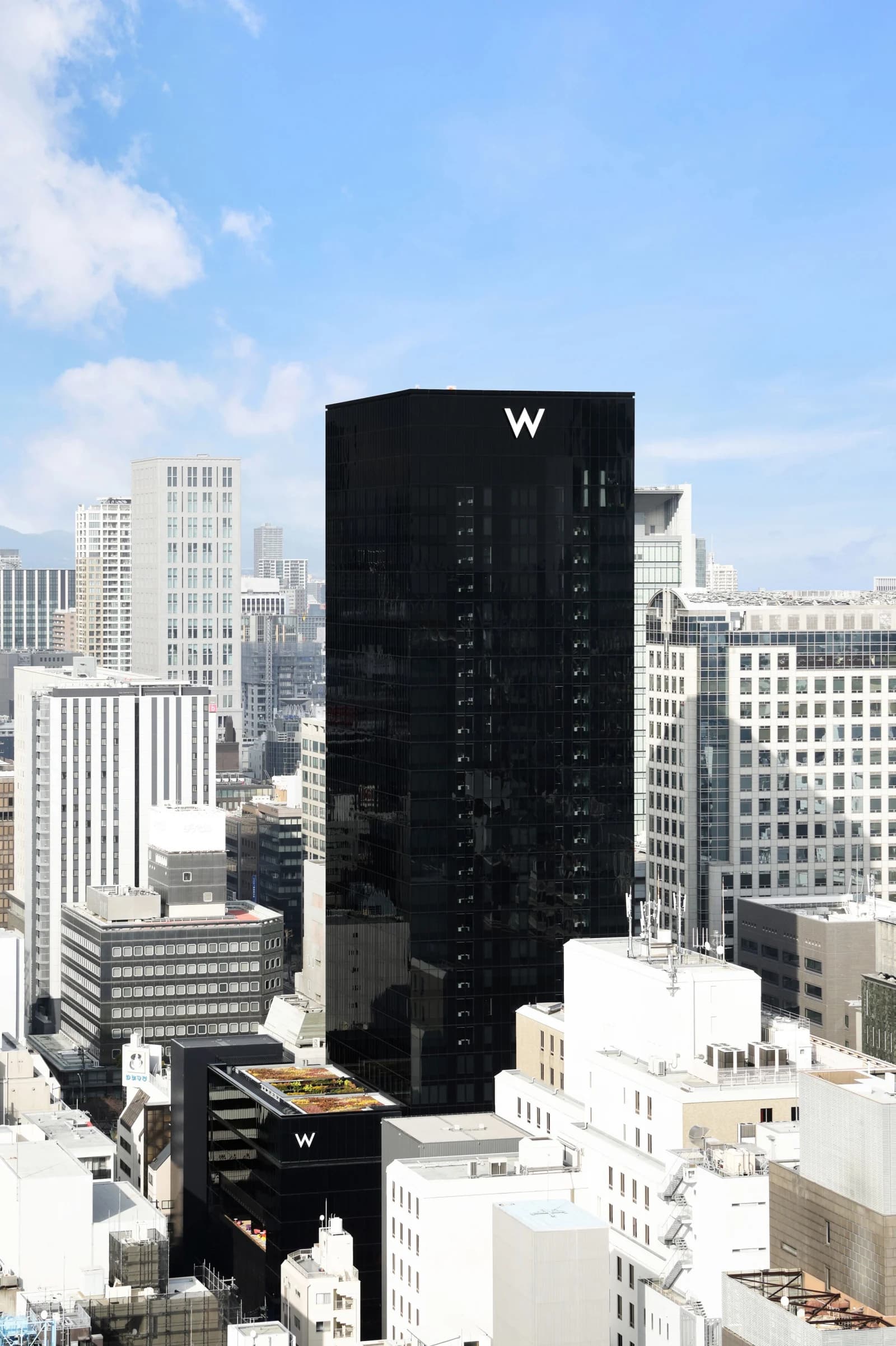 W Osaka: Exterior