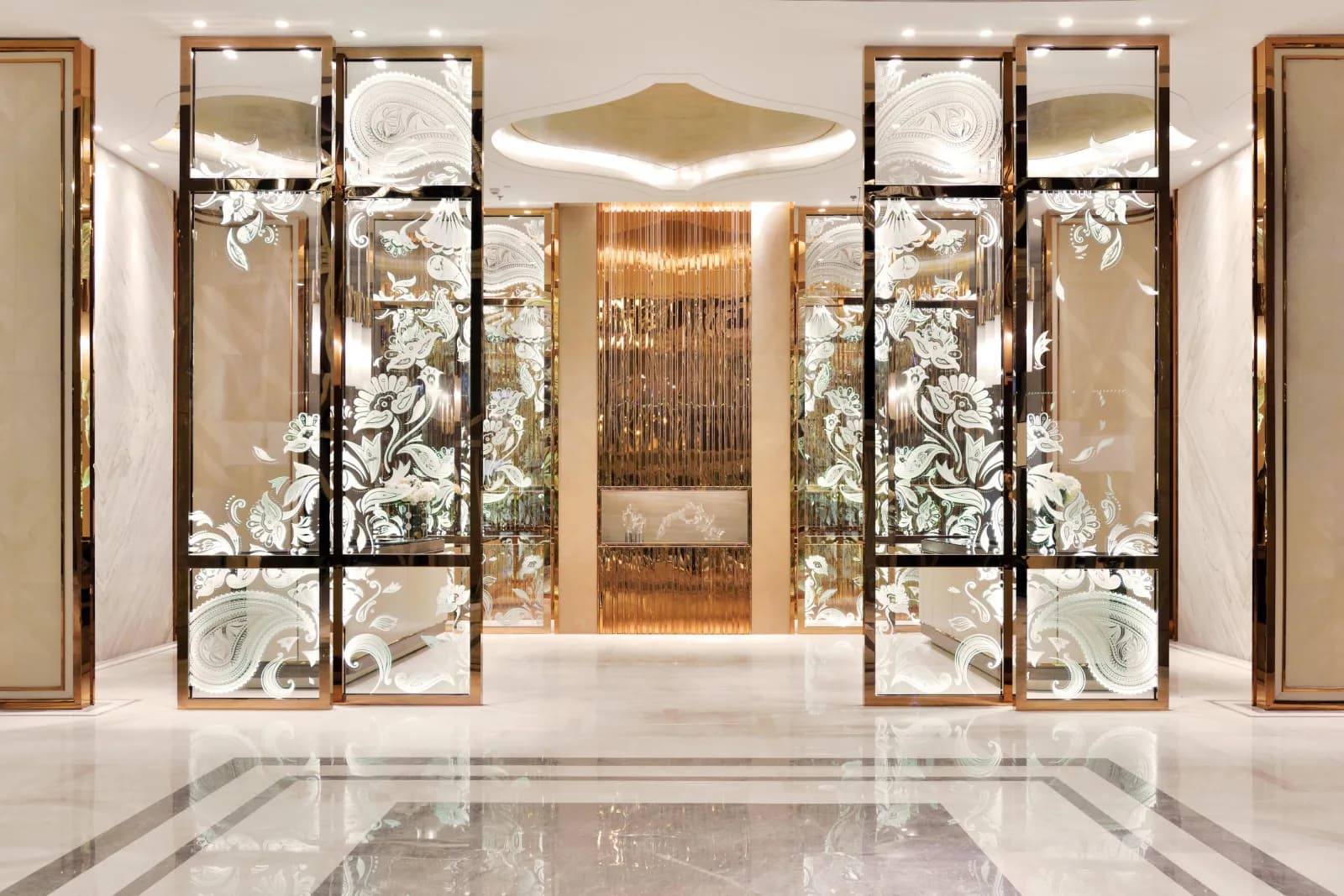 JW Marriott Hotel Kolkata: Entrance