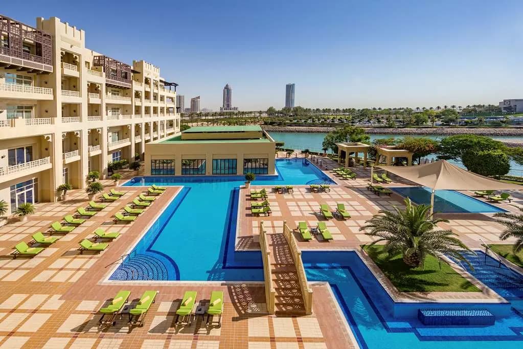 Grand Hyatt Doha Hotel and Villas: On Site Outdoor/Exterior Exterior View of Building