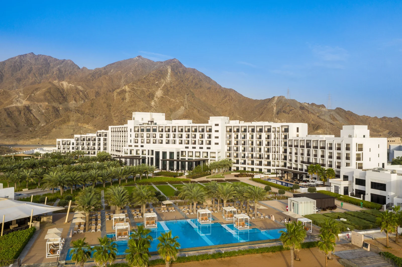 InterContinental Fujairah Resort by IHG: Hotel Exterior