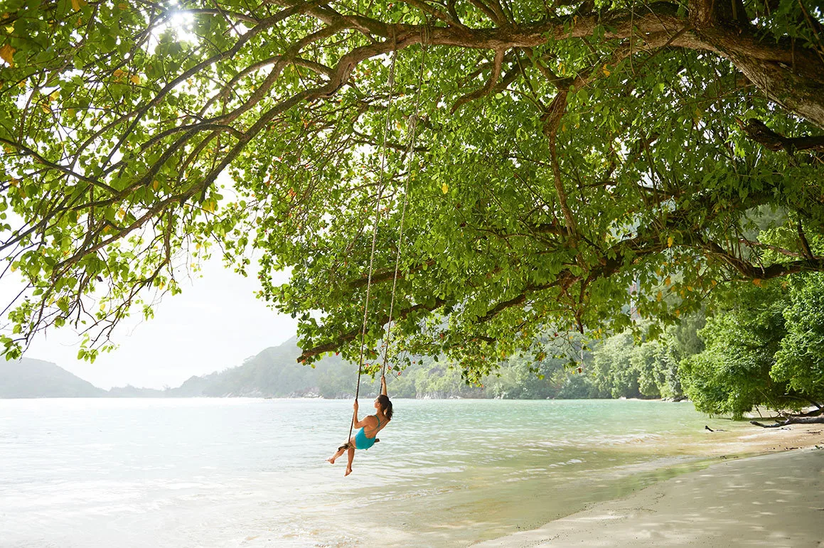 Constance Ephélia: Ephelia Seychelles Swing