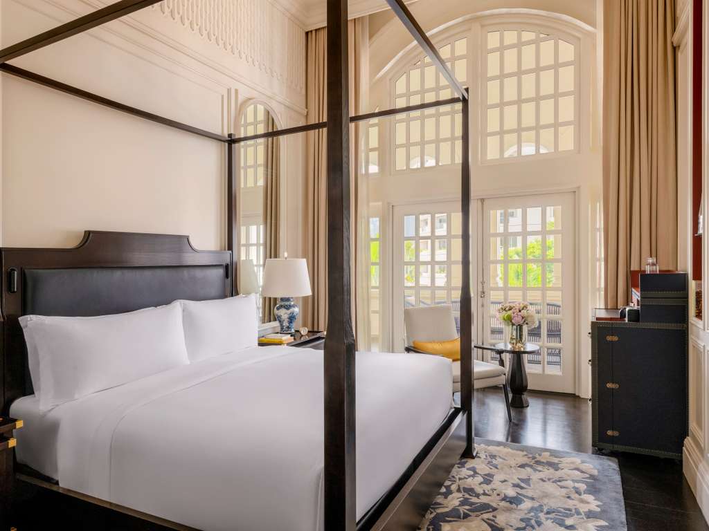 Studio Suite King at Raffles Singapore